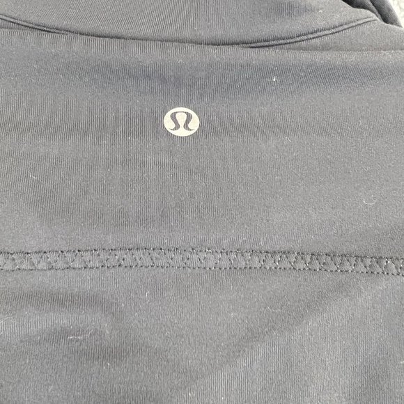 Lululemon Jacket Size 10 Full Zip Vented Packable Nylon Reflective - Picture 9 of 10